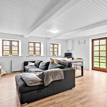 Holiday home Stunning In With Wifi